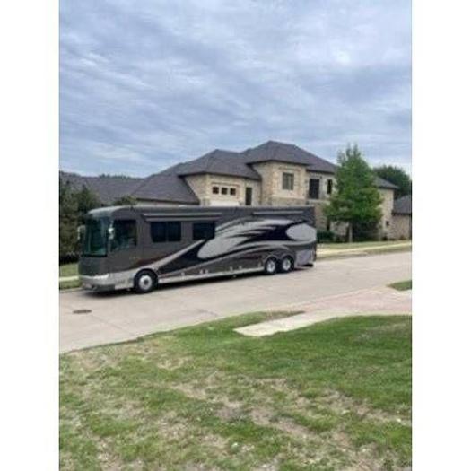 Used 2009 Newmar Essex 4517