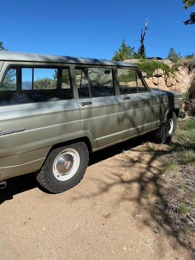 Used 1969 Jeep Wagoneer 4X4