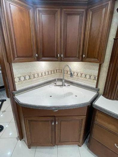 Used 2007 Newmar Essex 4510