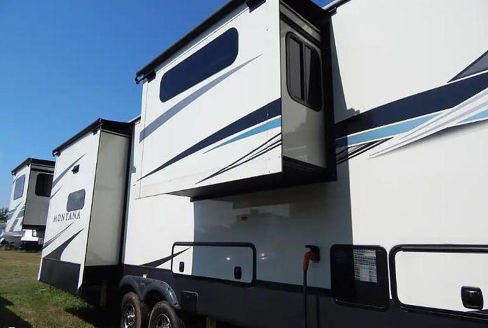 Used 2021 Keystone Montana 3761FL