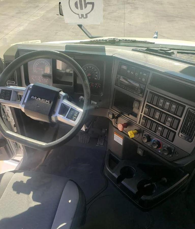 Used 2024 MACK ANTHEM 64T Conventional Sleeper Semi