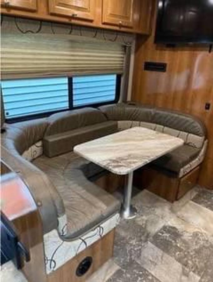 Used 2019 Forest River Leprechaun 311FS