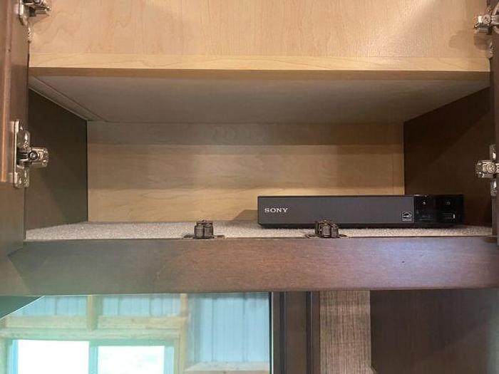 Used 2021 Newmar Dutchstar 4081