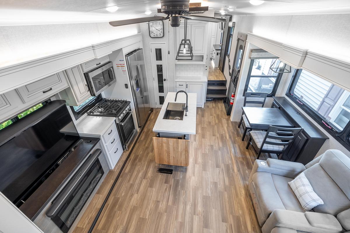 Used 2024 Jayco North Point 390CKDS Fifth Wheel