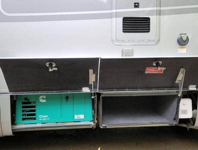 Used 2021 Leisure Travel Unity U24RL