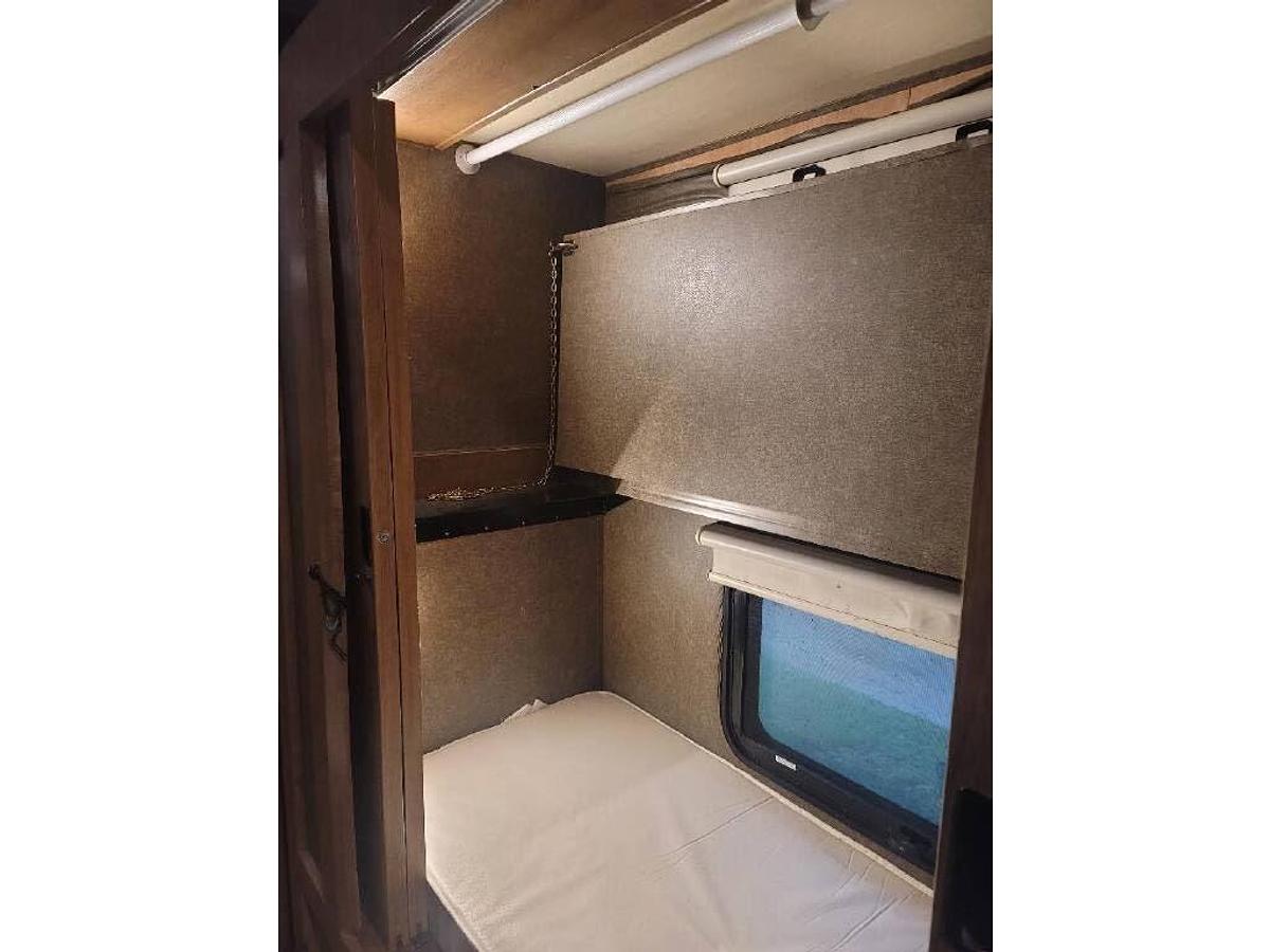 Used 2020 Thor Motor Coach Miramar 37.1 Class A Motorhome