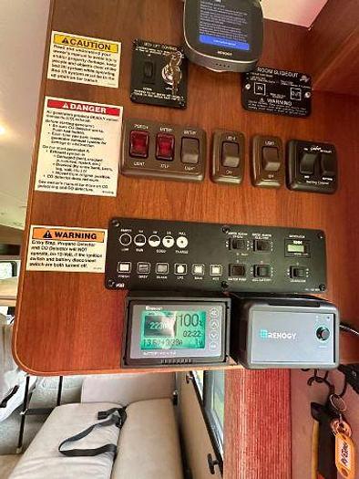 Used 2016 Holiday Rambler Admiral XE 29TT