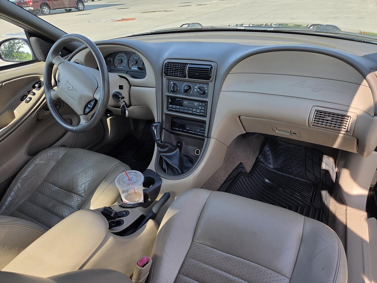 Used 2000 Ford Mustang GT