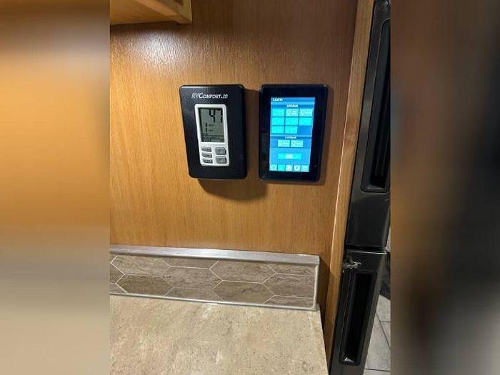 Used 2021 Tiffin Allegro Red 38LL