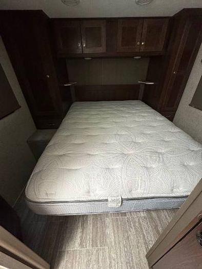 Used 2020 Forest River Sunseeker 2850S LE