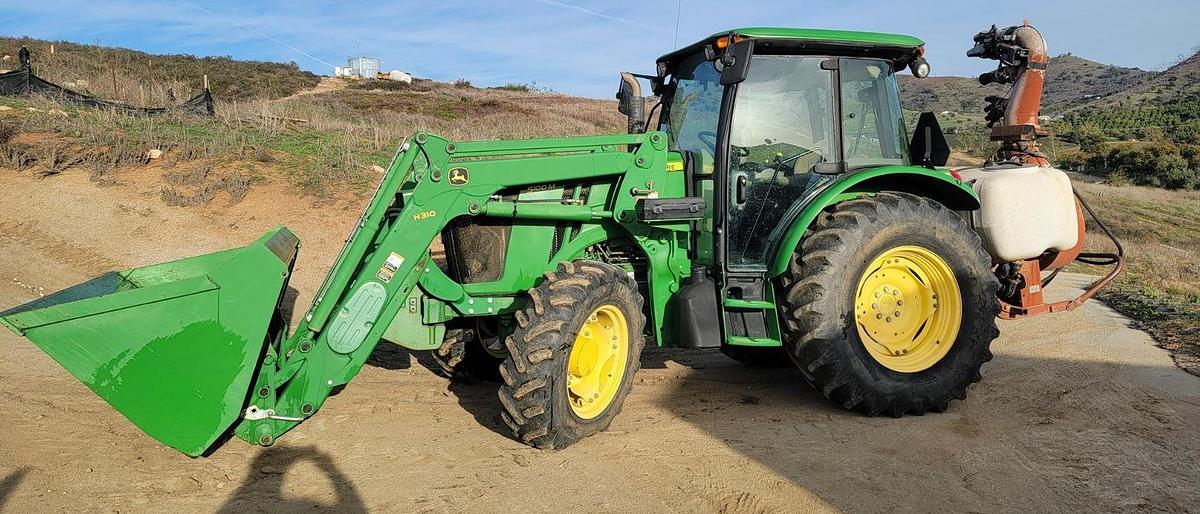 Used 2013 John Deere 5100M