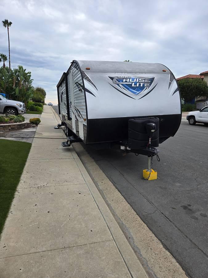 Used 2018 Forest River Salem Cruise Lite T254RLXL 30' Travel Trailer