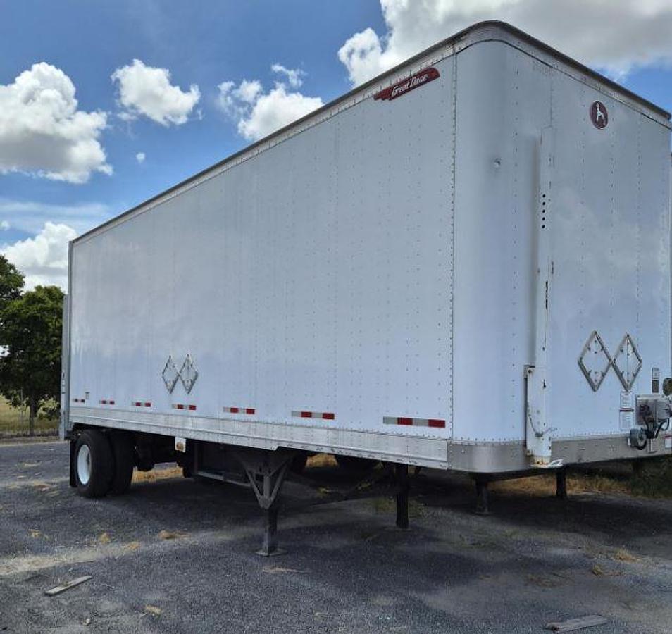 Used 2019 Great Dane 28 Ft Dry Van Pup Trailer with Liftgate