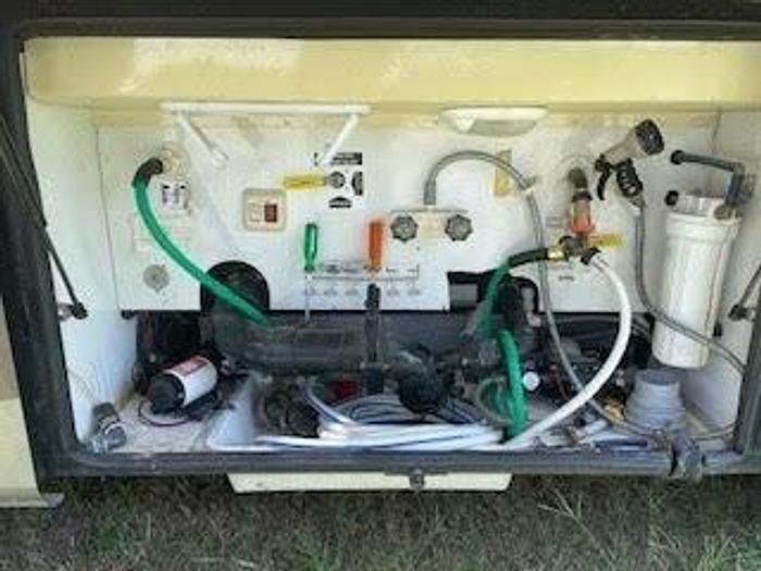 Used 2007 Tiffin Motorhomes Phaeton 40QSH Class A Diesel Pusher