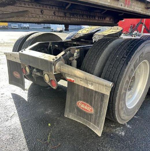 Used 2009 Peterbilt 389