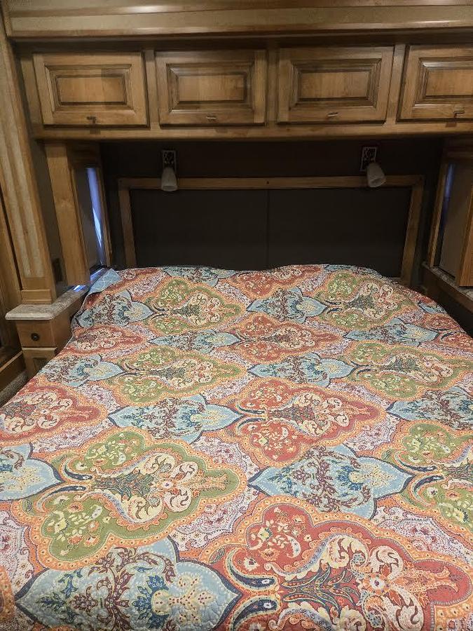 Used 2018 Tiffin Allegro RED 33AA