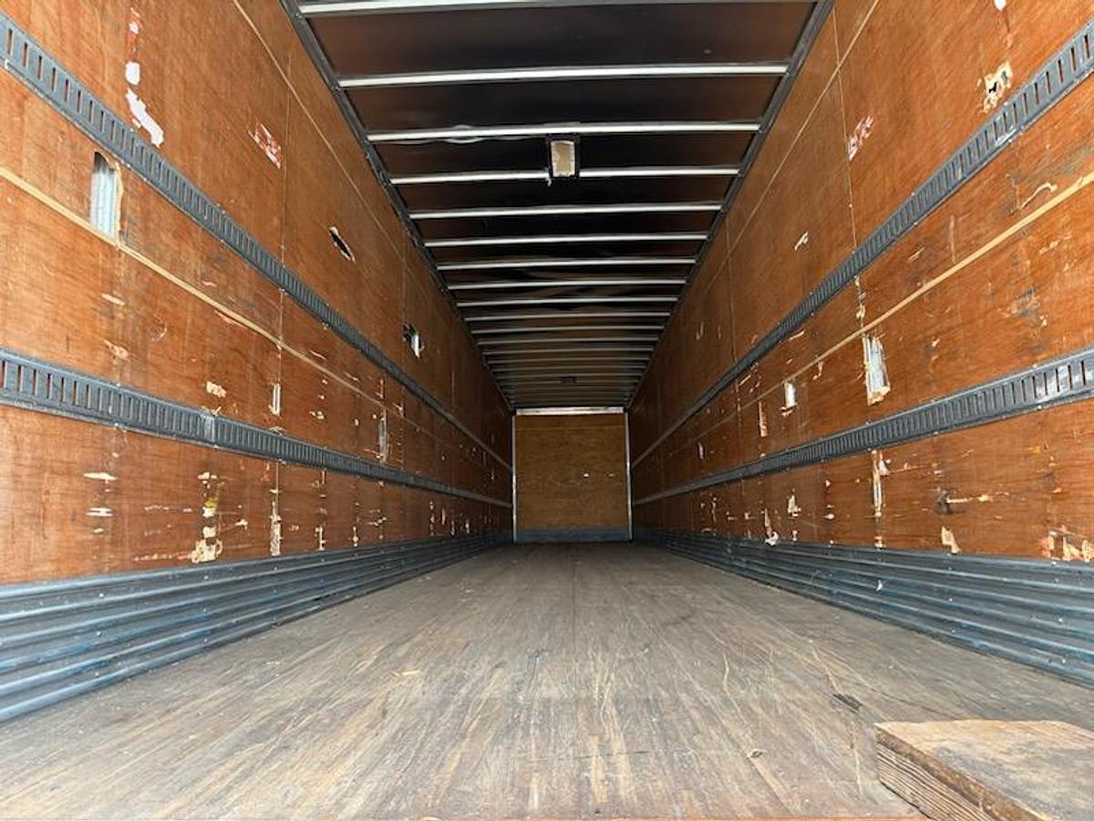 Used 2010 Peterbilt  386 w/ 2012 Great Dane Van Trailer