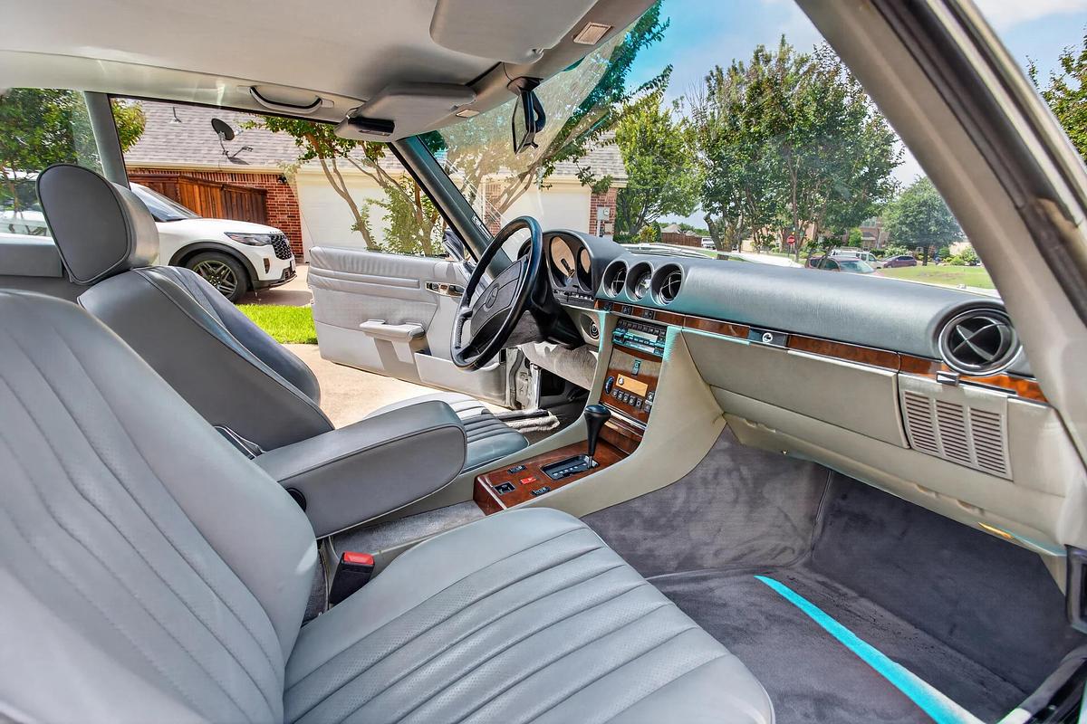 Used 1988 Mercedes-Benz 560 SL