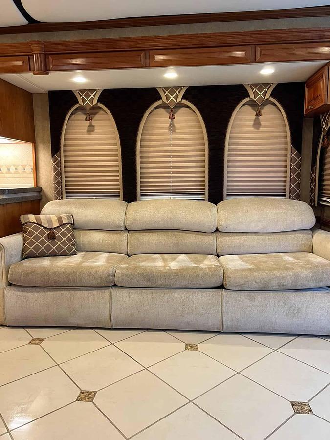 Used 2007 Newmar Essex 4510