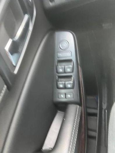 Used 2015 GMC Yukon XL SLE