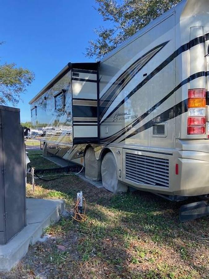 Used 2015 American Coach American Revolution 42T Class A Motorhome