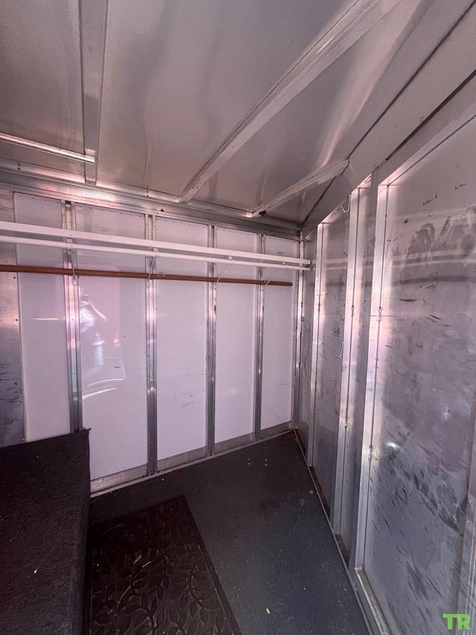 Used 2003 Exiss 6-Horse Gooseneck Trailer