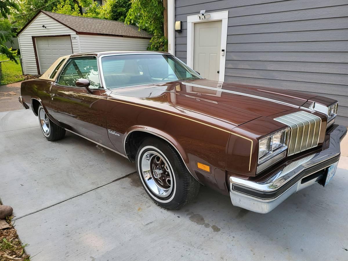 Used 1977 Oldsmobile Cutlass Supreme