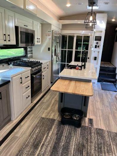 Used 2024 Jayco Pinnacle 36KPTS