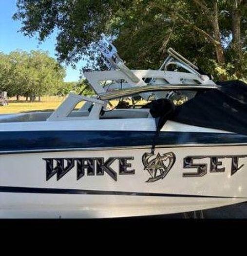 Used 2012 Malibu Wakesetter 23 LSV