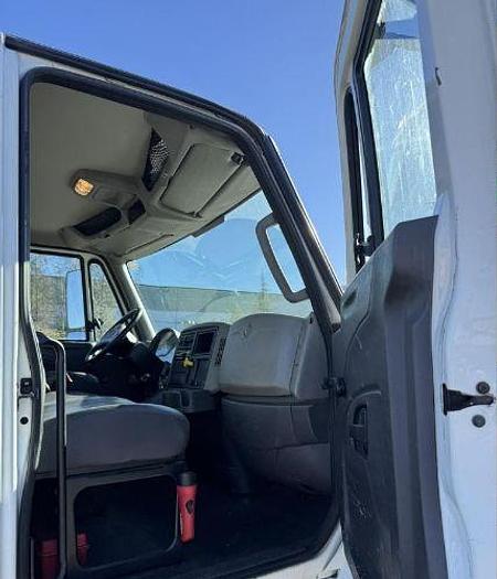 Used 2015 INTERNATIONAL DURASTAR 4300