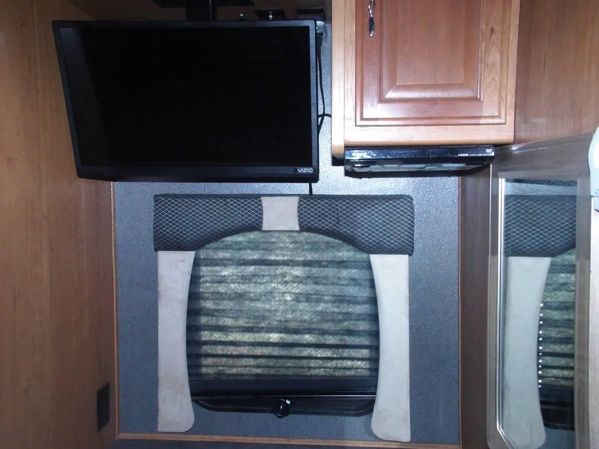 Used 2015 Fleetwood Terra 33SE