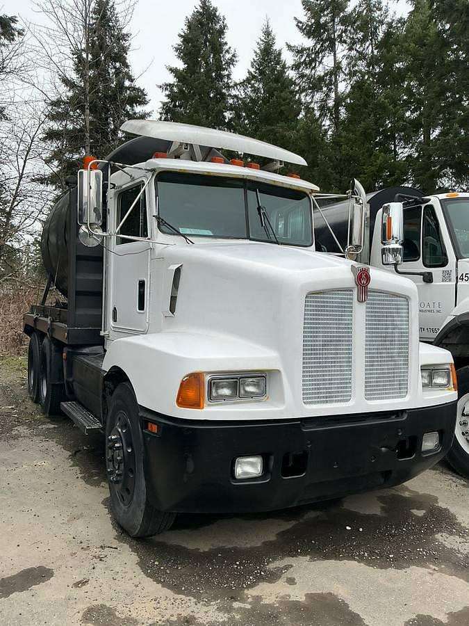 Used 1989 Kenworth Sealcoat Tanker