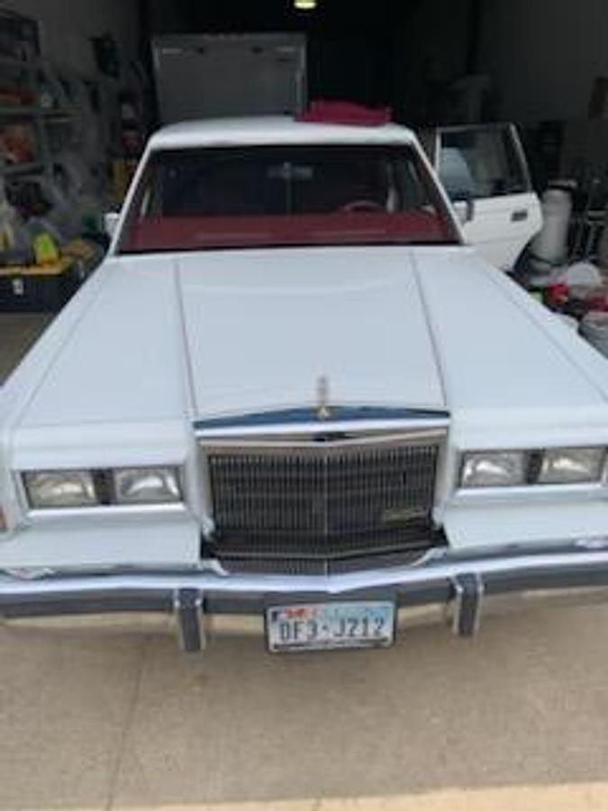 Used 1989 Lincoln Town Car Presidential Package