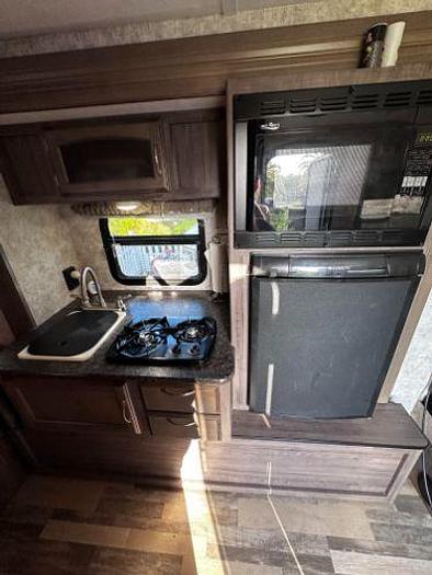 Used 2017 Winnebago Winnie Drop WD1780