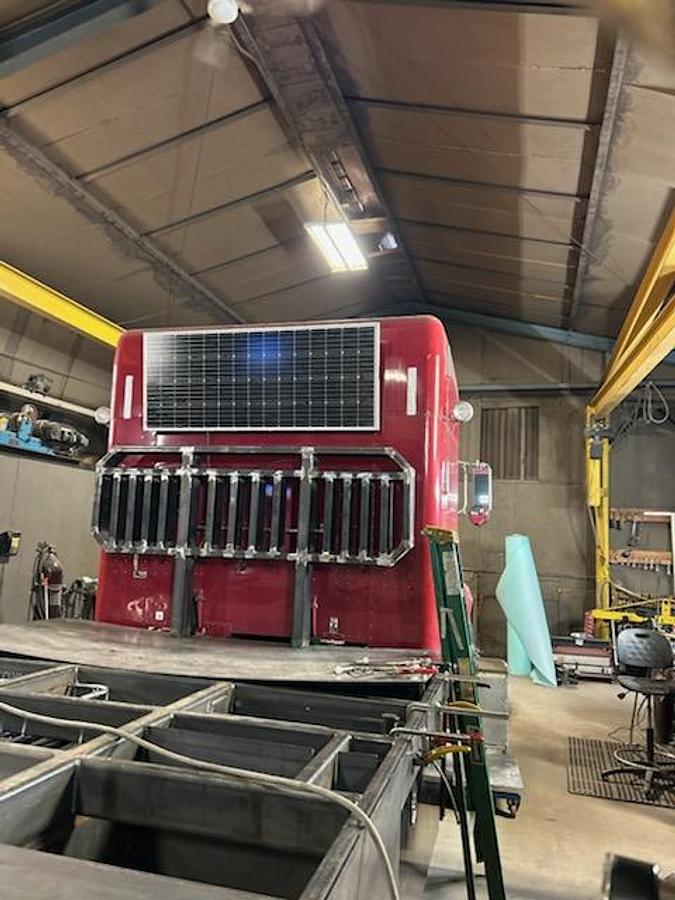 Used 2009 Peterbilt 386