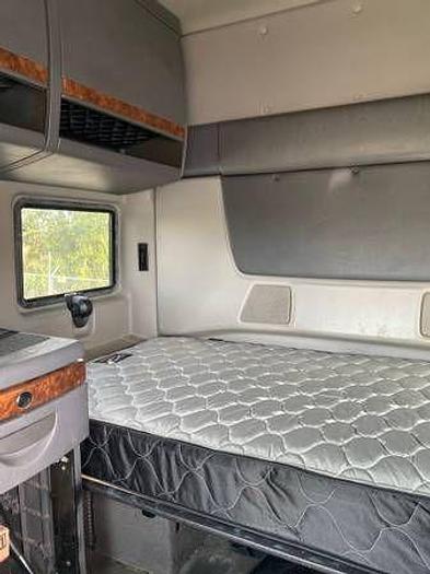 Used 2018 INTERNATIONAL LT Navistar