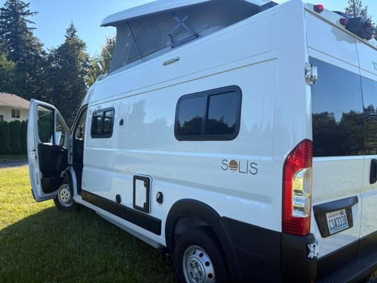 Used 2022 Winnebago Solis