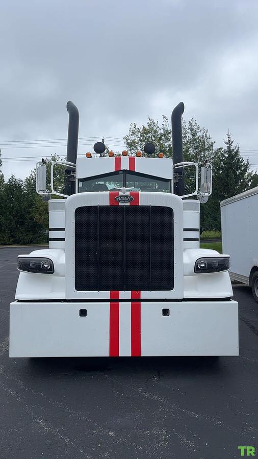 Used 2014 Peterbilt 388