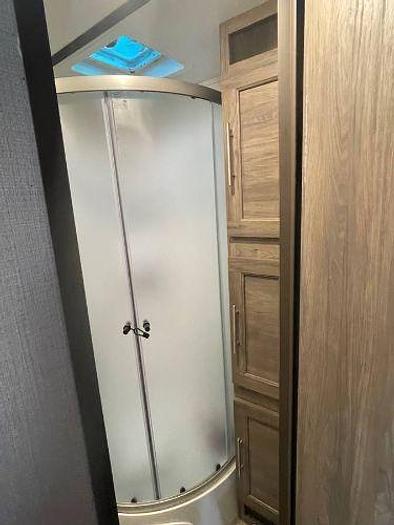 Used 2021 Crossroads Zinger ZR328SB