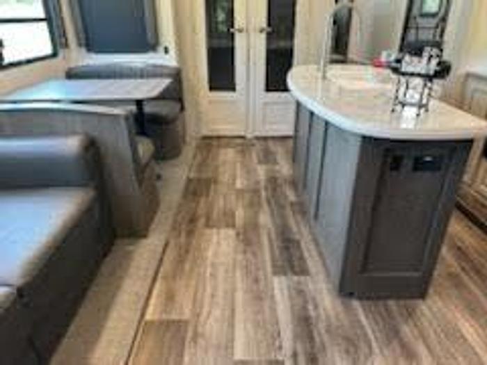 Used 2021 Keystone Cougar 364BHL