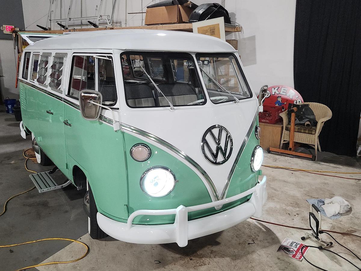 Used 1966 Volkswagen Van (Deluxe)