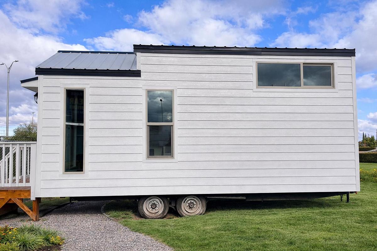 2025 Tiny Home on Wheels - Never Occupied