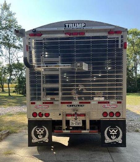 Used 2017 Freightliner CORONADO 122 SD