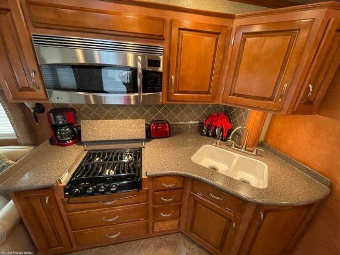 Used 2009 Newmar Ventana VTDP3936