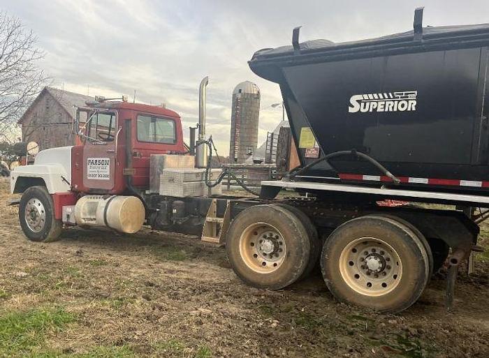 Used 1993 Mack RD600