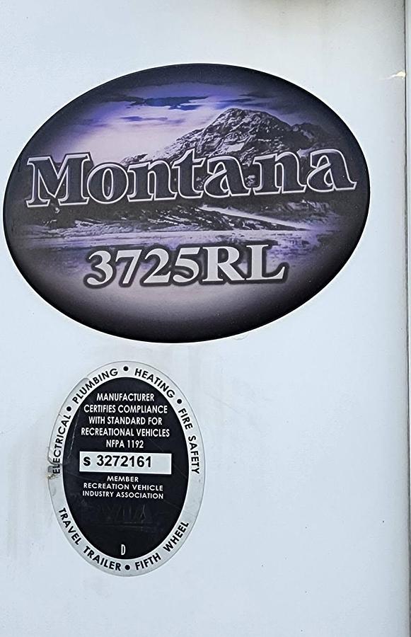Used 2013 Keystone Montana 3725RL