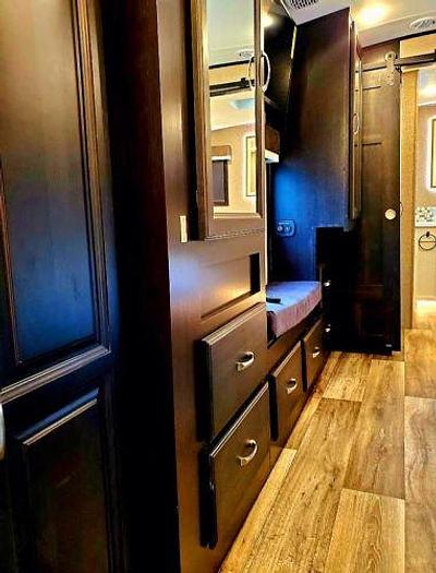 Used 2022 Jayco North Point 382FLRB