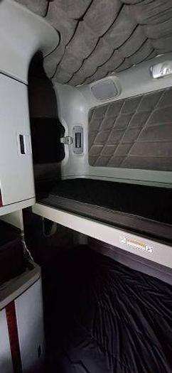 Used 2008 Freightliner Century Signature Series