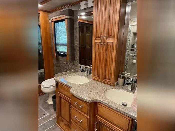 Used 2015 Newmar Mountain Aire 4553