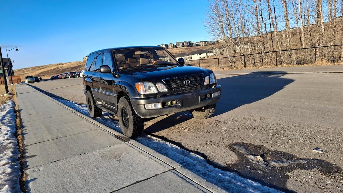 Used 2002 Lexus LX470